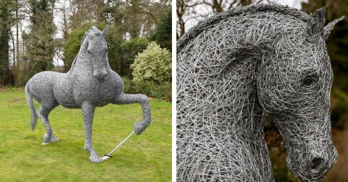 Life-Size Horse Sculptures Capture the Majestic Creature's Beauty With Galvanized Wire