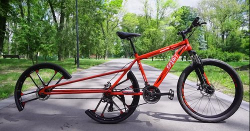Engineer Designs Functional Bicycle With Back Wheel Split Into Two Half Wheels