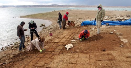 Drought Causes Tigris River to Recede, Exposes a 3,400-Year-Old City