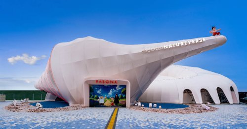 Monumental Ammonite-Inspired Pavilion Celebrates Life’s Interconnectivity