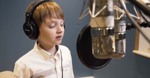 People Are Being Brought to Tears by 13-Year-Old's Rendition of "Empty Chairs at Empty Tables"