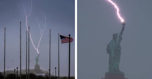 Photographer Captures Rare Moment When Lightning Strikes the Statue of Liberty