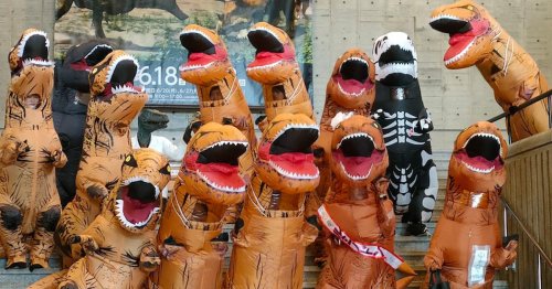 Japanese Museum Invites “Dinosaur” Museumgoers To Celebrate New T-Rex Exhibit