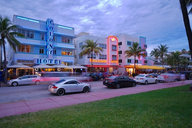 How to Survive Memorial Day Weekend in Miami - My Money Chronicles