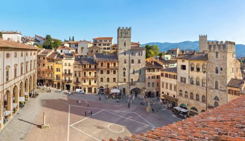 20+ Beautiful Places to See in Central Italy