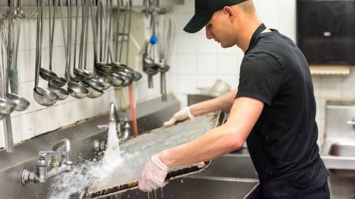 Dripping grease and rusted shelves. Worst restaurant inspections in the Myrtle Beach area