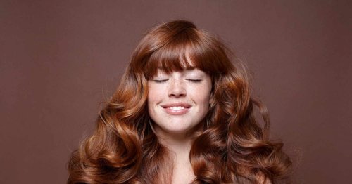 Frisurentrend 2023: Der Air Cut zaubert Volumen in feines Haar