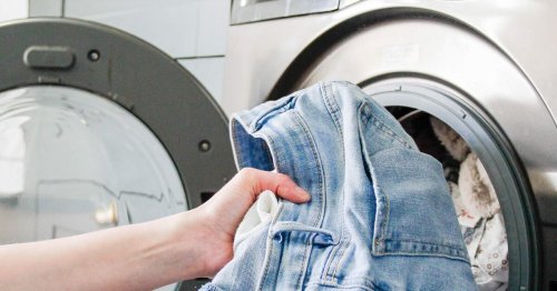 Richtig waschen: Diesen Fehler machen wir alle bei Jeans!