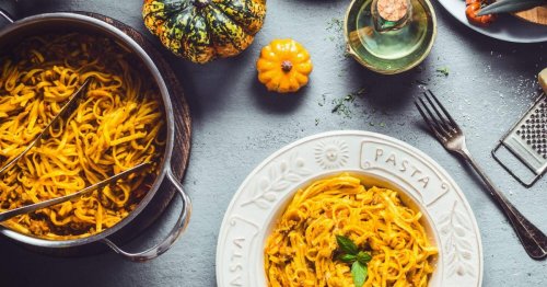 Spaghetti mit Kürbis-Carbonara: Cremig, vegetarisch und einfach nur gut!