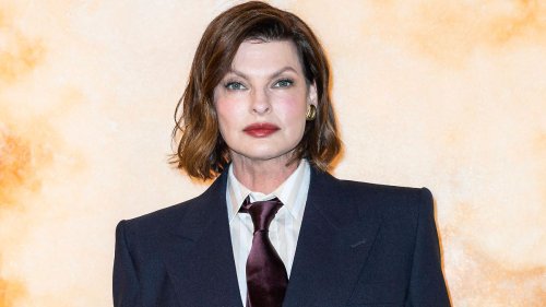 Supermodel mag nicht mehr in den Spiegel schauen
