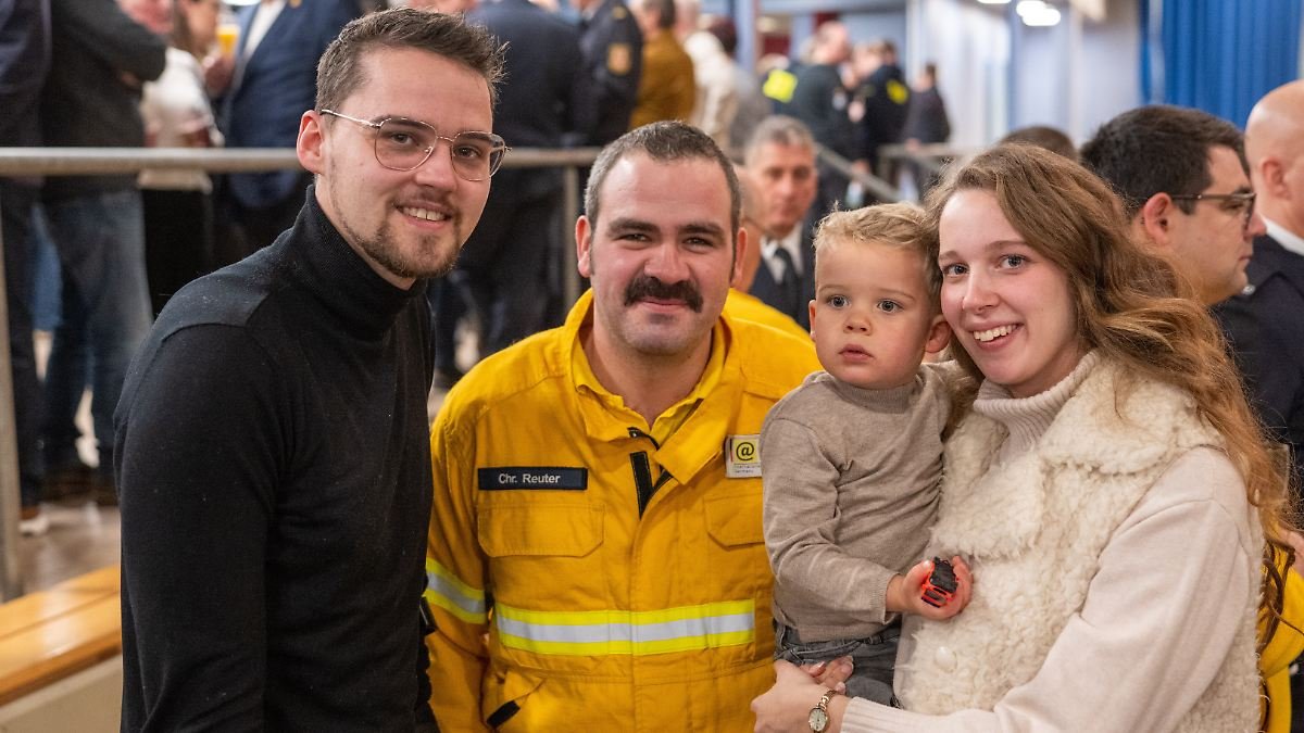 Überlebende des Hoteleinsturzes in Kröv benennen Baby nach Retter