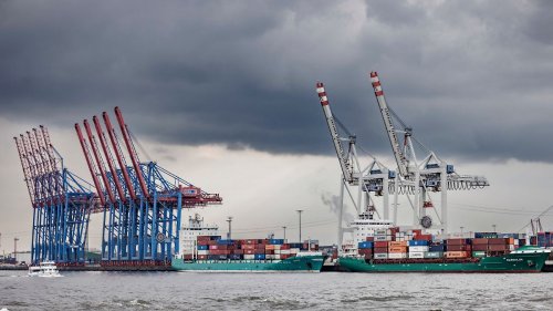 Hamburger Hafen für große Schiffe gesperrt