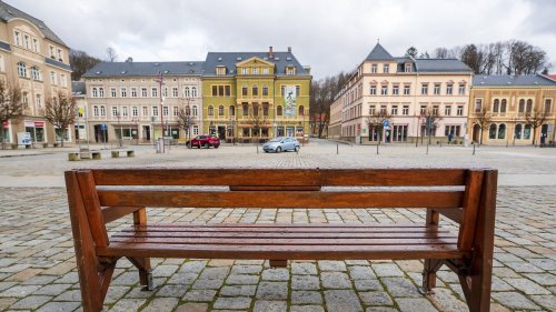 Dachdecker in Sachsen schaltet rassistische Anzeige im Amtsblatt