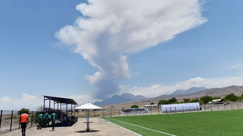 Vulkan Lascar aktiver - Chiles Behörde erhöht Alarmstufe
