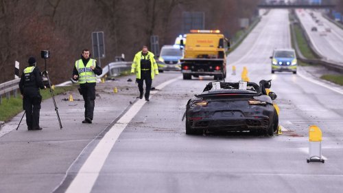 Vier Menschen sterben bei zwei Porsche-Unfällen