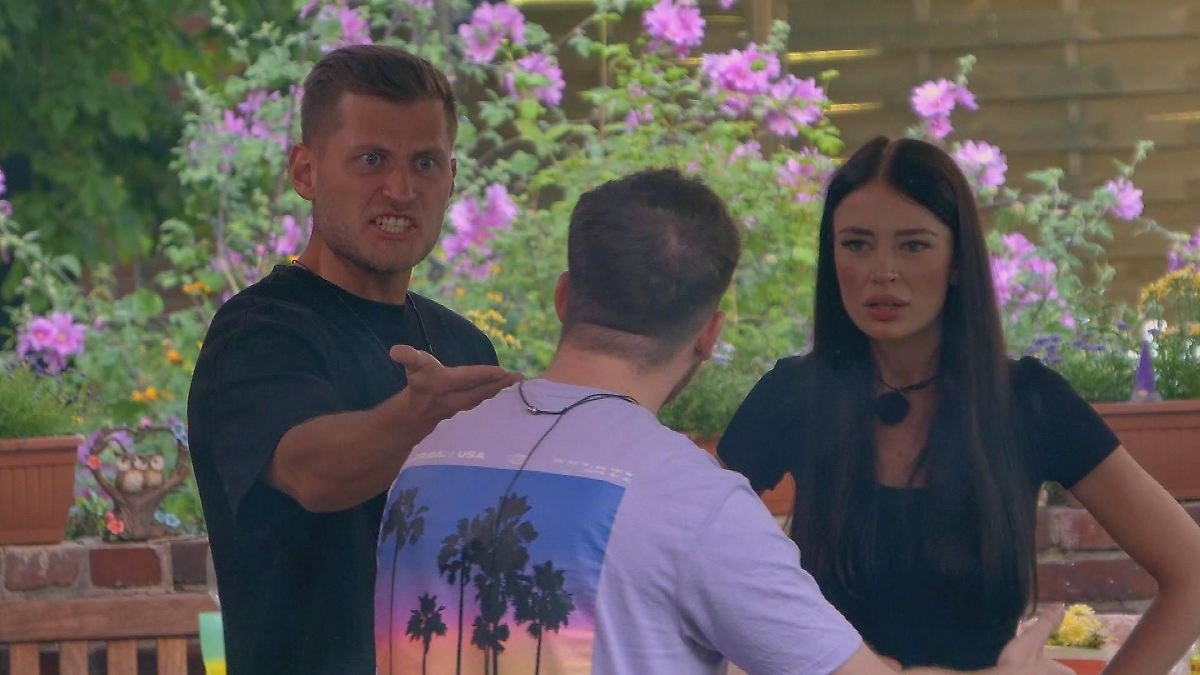 Im "Sommerhaus"-Finale treffen Rotz und Pöbel auf "gelutschte Eier"