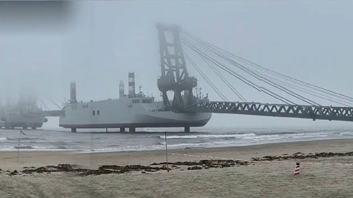 Chinas rätselhafte Schiffskolosse - Militärexperte klärt auf