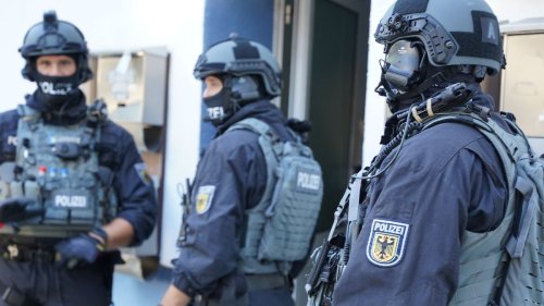 Polizei zerschlägt großes Schleusernetz in Europa