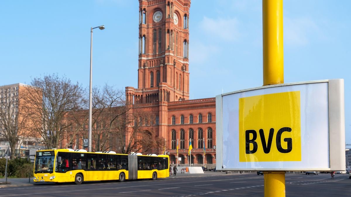 Ramelow und Platzeck sollen zwischen BVG und Verdi schlichten