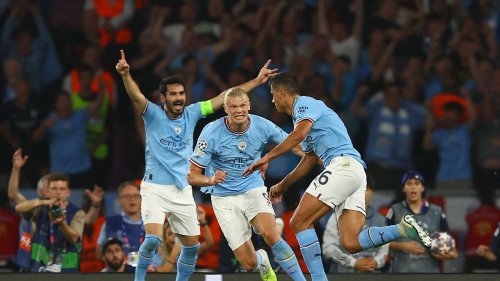 Manchester City wankt zum historischen Triple