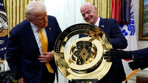 Trump verspricht WM-Fans "reibungslosen Aufenthalt", Vance warnt