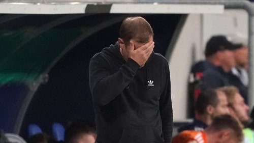 Ex-Coach knöpft sich Krisenklub Schalke gnadenlos vor