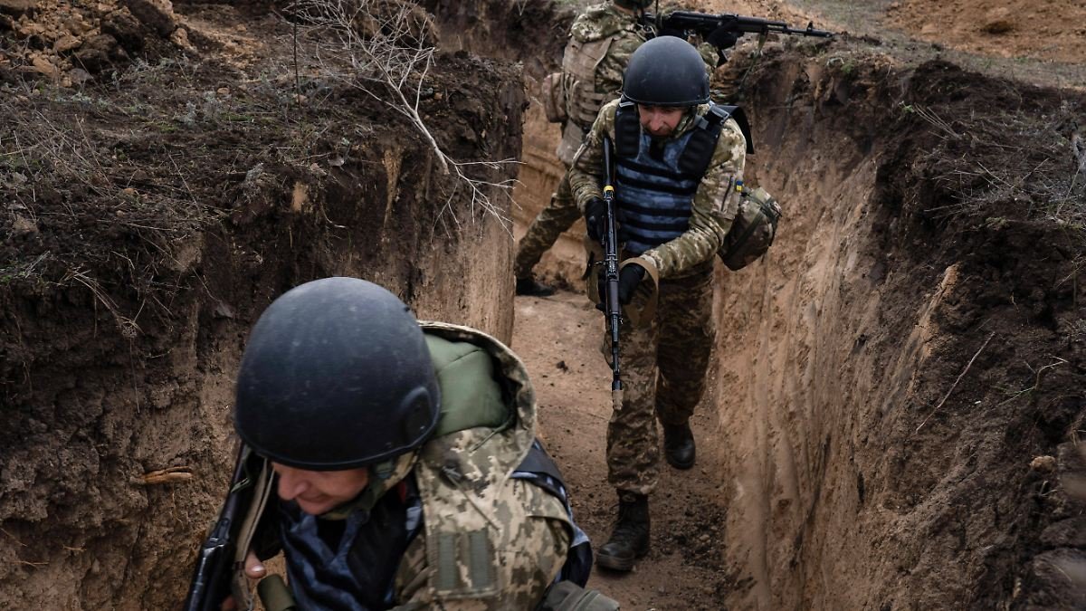Krieg in der Ukraine cover image