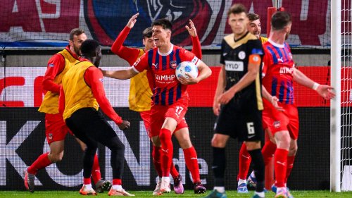 Doppelschlag bringt Erstligist zurück ins Bundesliga-Rennen