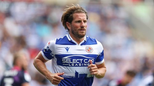Fußball-Profi Sam Hutchinson erzielt Siegtreffer trotz Herzinfarkt