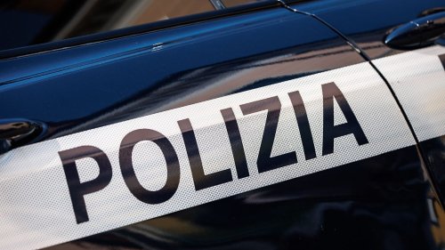 "Krieg der Kleiderbügel" eskaliert in Rom