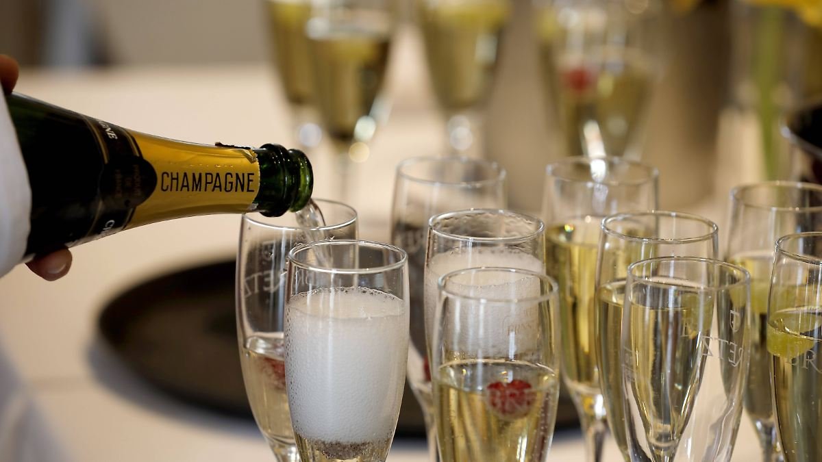 Die Deutschen trinken weniger Champagner