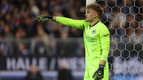 Trainer räumt ein: Bielefeld-Torwart täuschte Verletzung vor