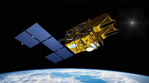 Tonnenschwerer Satellit stürzt unkontrolliert auf die Erde