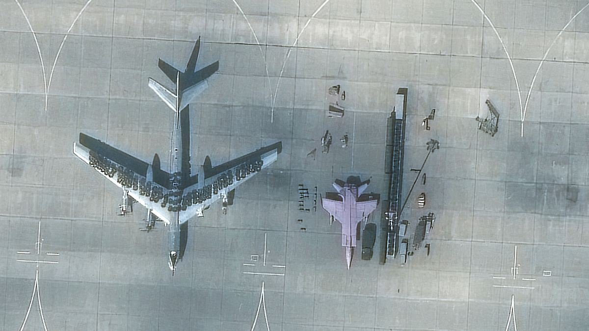 Ukraine trifft Ziel nahe russischem Militärflugplatz für Atombomber