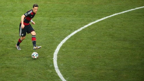 Weltmeister Mesut Özil verkündet sofortiges Karriereende