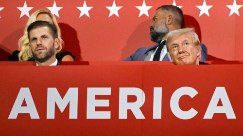 Trump verkauft "Wahlkampf"-Kappe für 2028