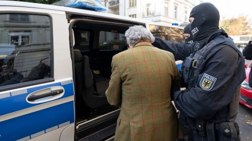 Komplize von "Reichsbürger"-Prinz stirbt vor Prozessstart