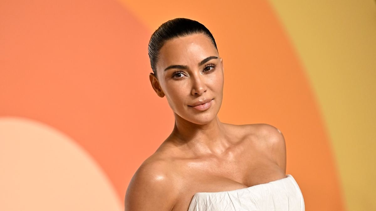 Kim Kardashian muss in Paris vor Gericht aussagen