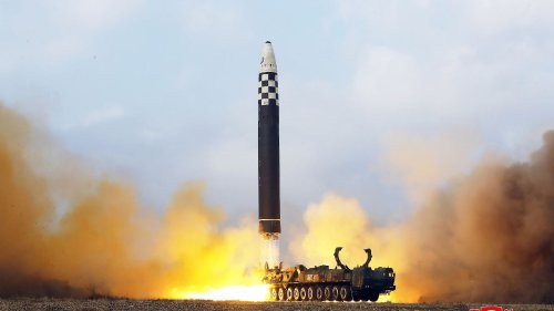 Nordkorea feuert über 100 Artilleriegeschosse ins Meer