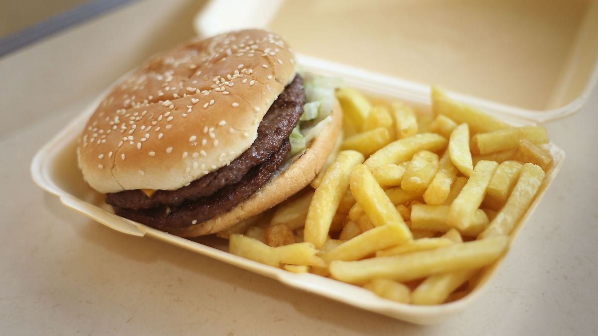 Grünen schmeckt Mehrwertsteuersenkung in Gastronomie nicht