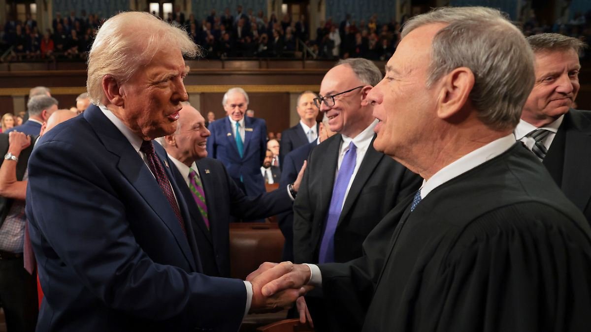 Justiz stoppte Trump nicht - jetzt möchte Trump die Justiz stoppen