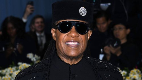 Stevie Wonder singt trotz schweren Herzens