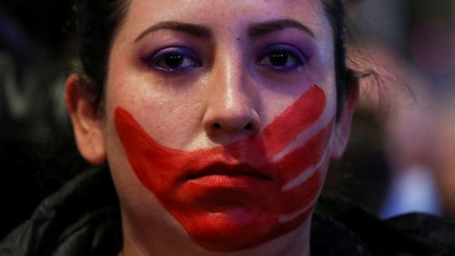 Spanien arbeitet "schwarzen Dezember" auf