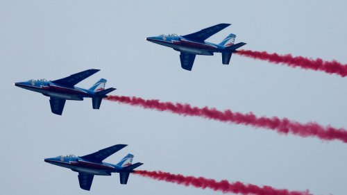 Französische Alpha Jets kollidieren bei Übungsflug