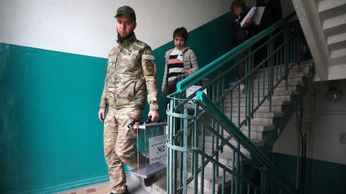 Russische Scheinreferenden enden - mit "Wahllokalen"