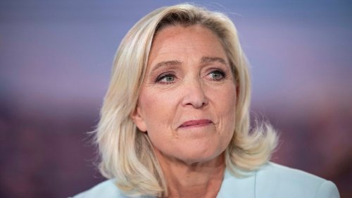 Staatsanwaltschaft fordert Prozess gegen Le Pen