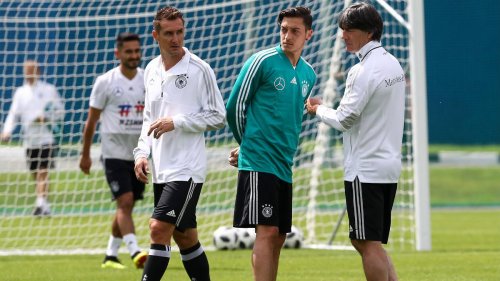 Mesut Özil hat mit Joachim Löw alles geklärt