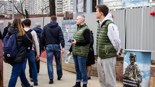Russland baut Zahl der Musterungsstellen aus
