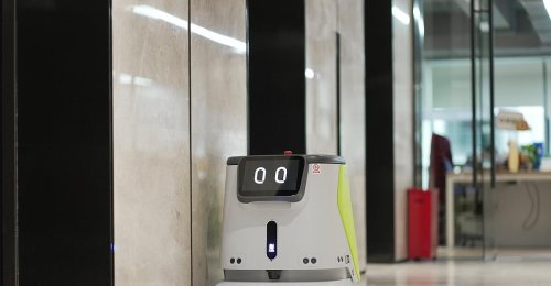 Schmachtl: Wie ein Familienbetrieb anderen Firmen Roboter näherbringt