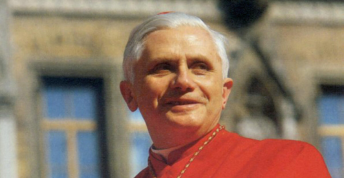 Gutachten zu Missbrauch belastet Benedikt XVI.